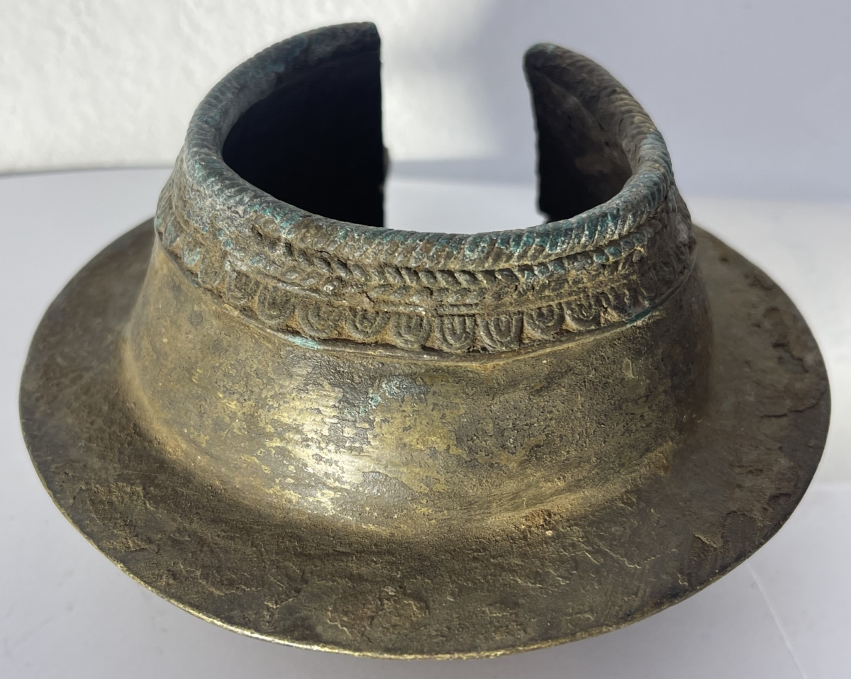 bracelet_kobre_alliage_cuivreux_mossi_en_piece_ancienne_afrique_932_grammes