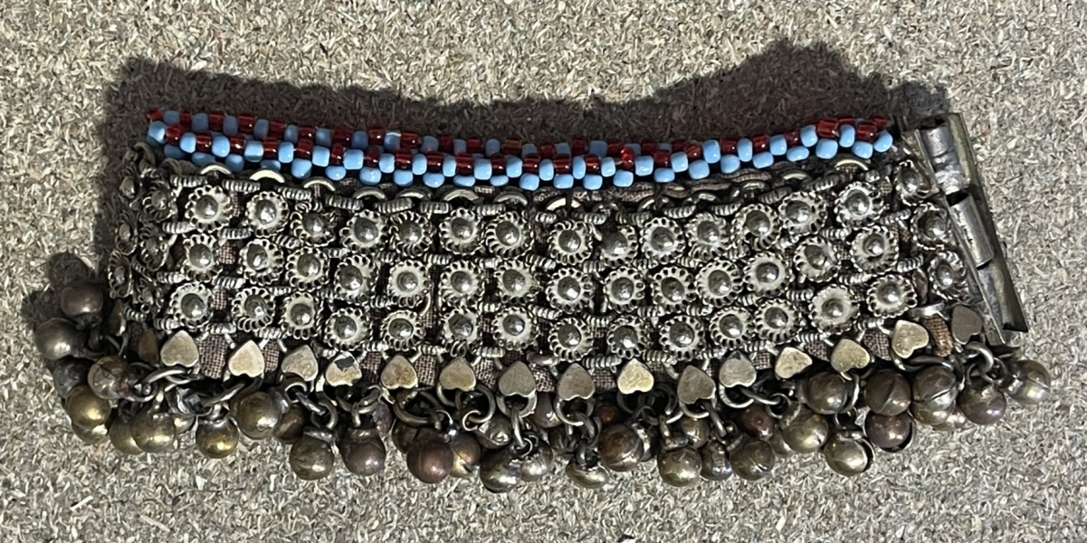 pakistan_ou_afghanistan_bracelet_tribal_kuchi_entre_1930_-1940_maillechort