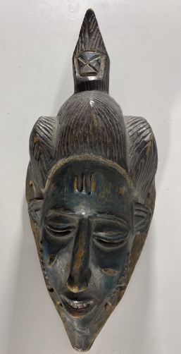 masque_baoule_utilise_lors_de_danses_rituelles_et_ceremonies_communautaires