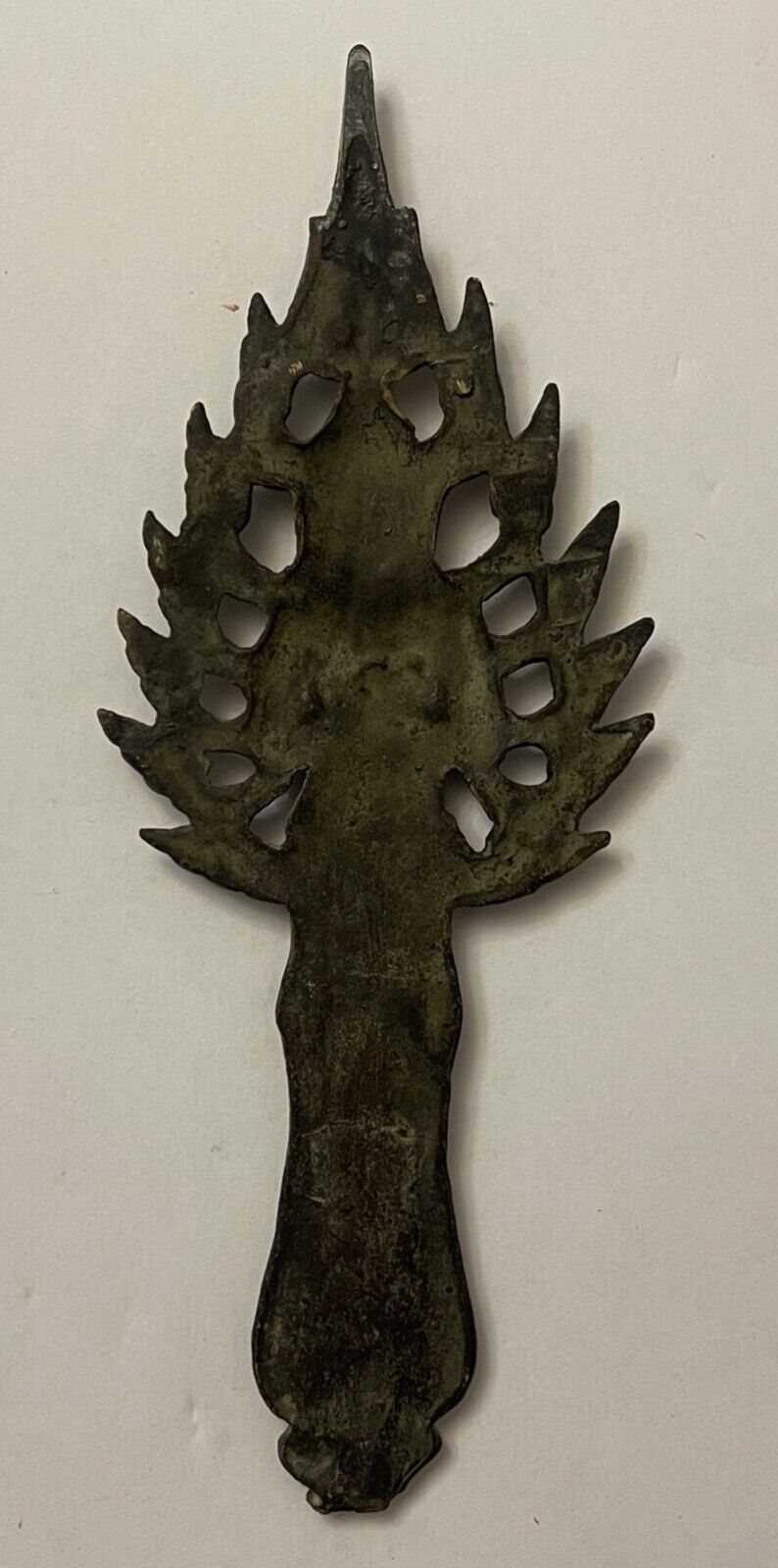 amulette_plaque_votive_a_patine_noire_thailande_ancienne_deesse_xixe