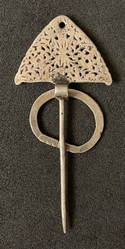 fibule_tunisie_xixe_argent_bas_titre_amazigh_imazighen_berbere_afrique
