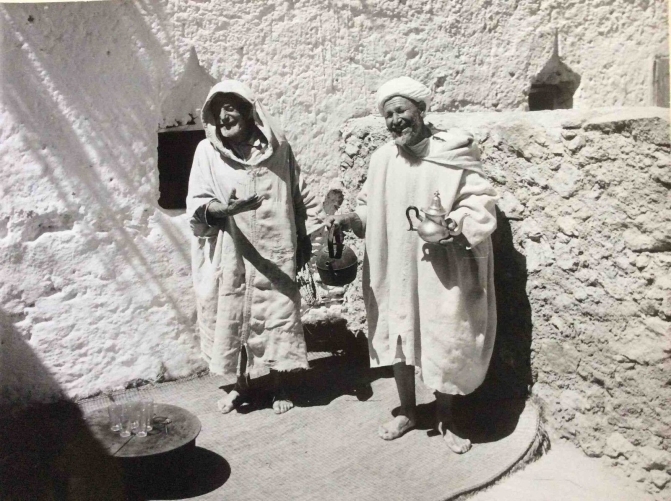 maroc__tirage_argentique_anonyme_entre_1930_et_1960__le_the__al-_maghrib_