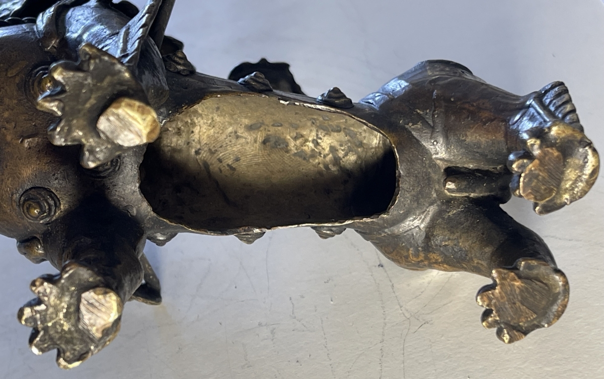 chine_pair_antique_chinese_bronze_mythical_guardian_beasts_male_female_19th