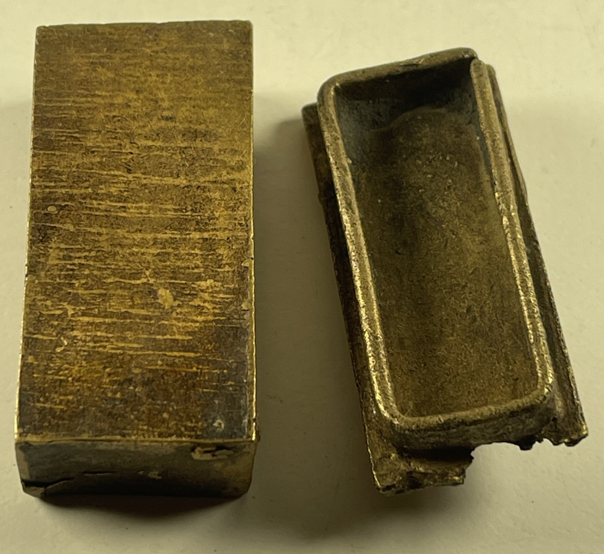 african_akan_style_bronze_gold_weight_box_crocodile_ghana_ashanti_tribal