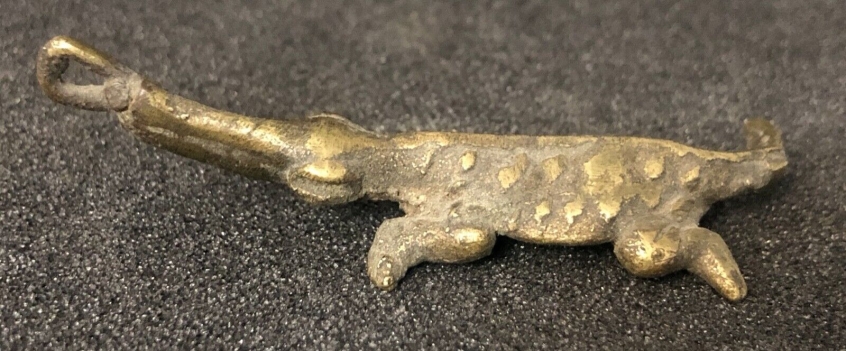 crocodile_ghana__ashanti__l_7,4_cm_,bronze_26_grammes__poids_afrique_akan_