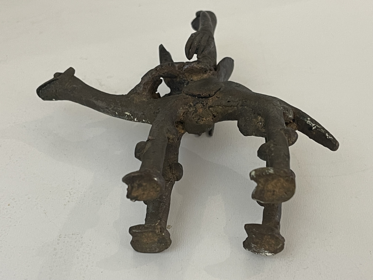 dogon_mehariste_en_bronze_du_mali_xxe_afrique_dromadaire_cavalier