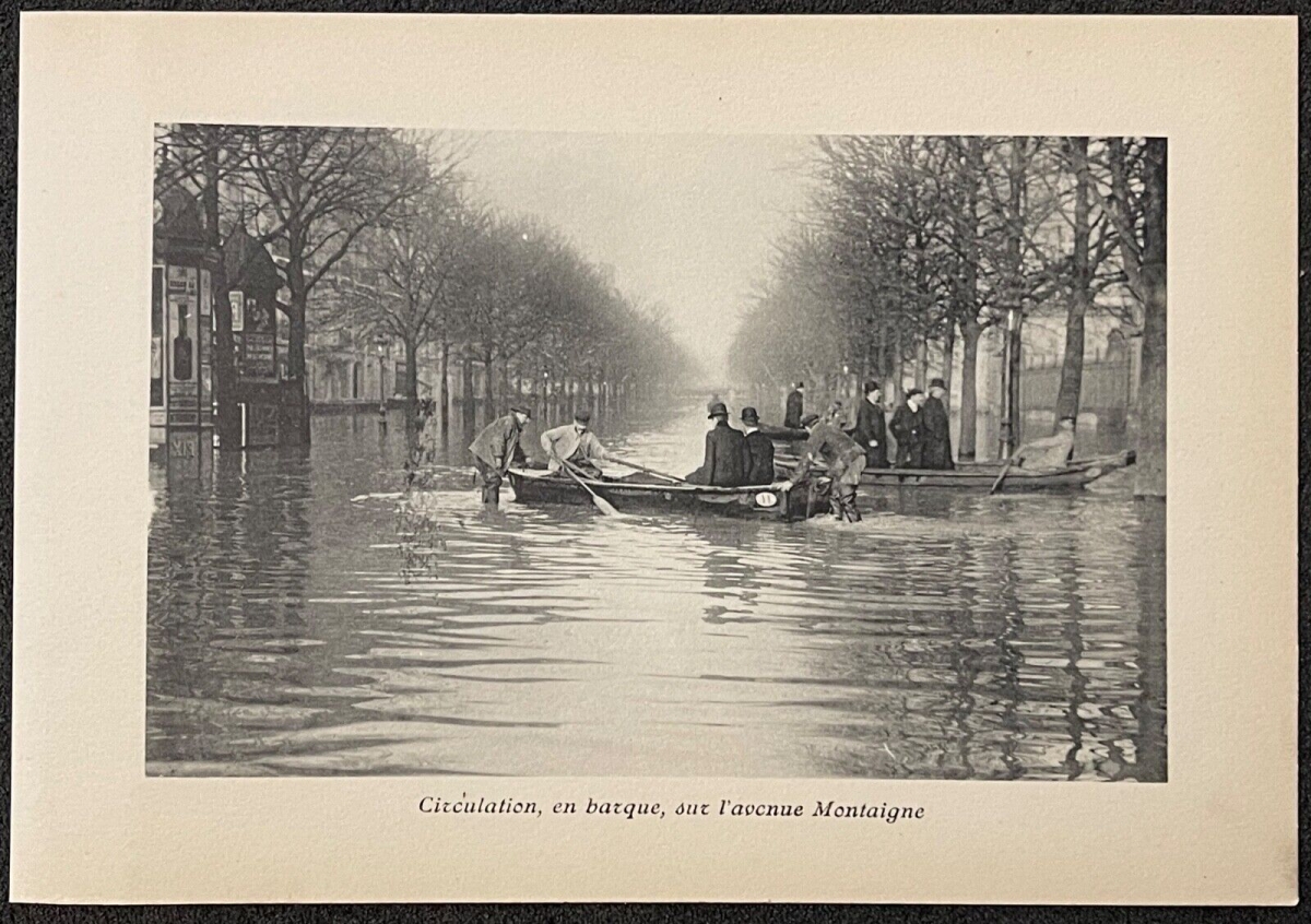 paris_inondation_barque_avenue_montaigne_75008_heliogravure_de_1910_france