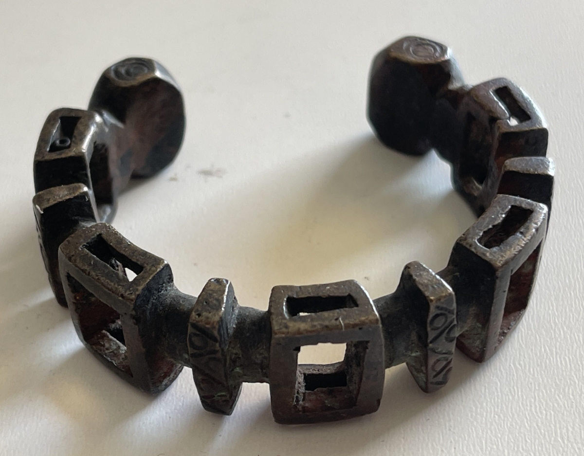 antique_nupe_bronze_cuff_bracelet_nigeria_african_tribal_19th_century