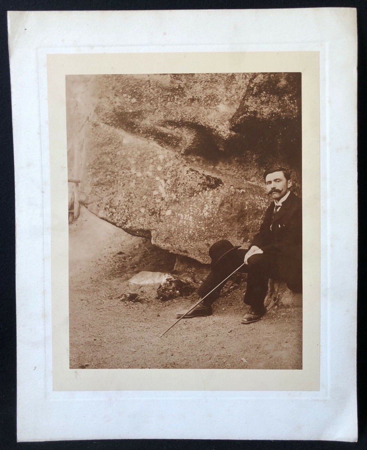 corse_jule_cheminade_assis_albumine_circa_1880_anonyme_france