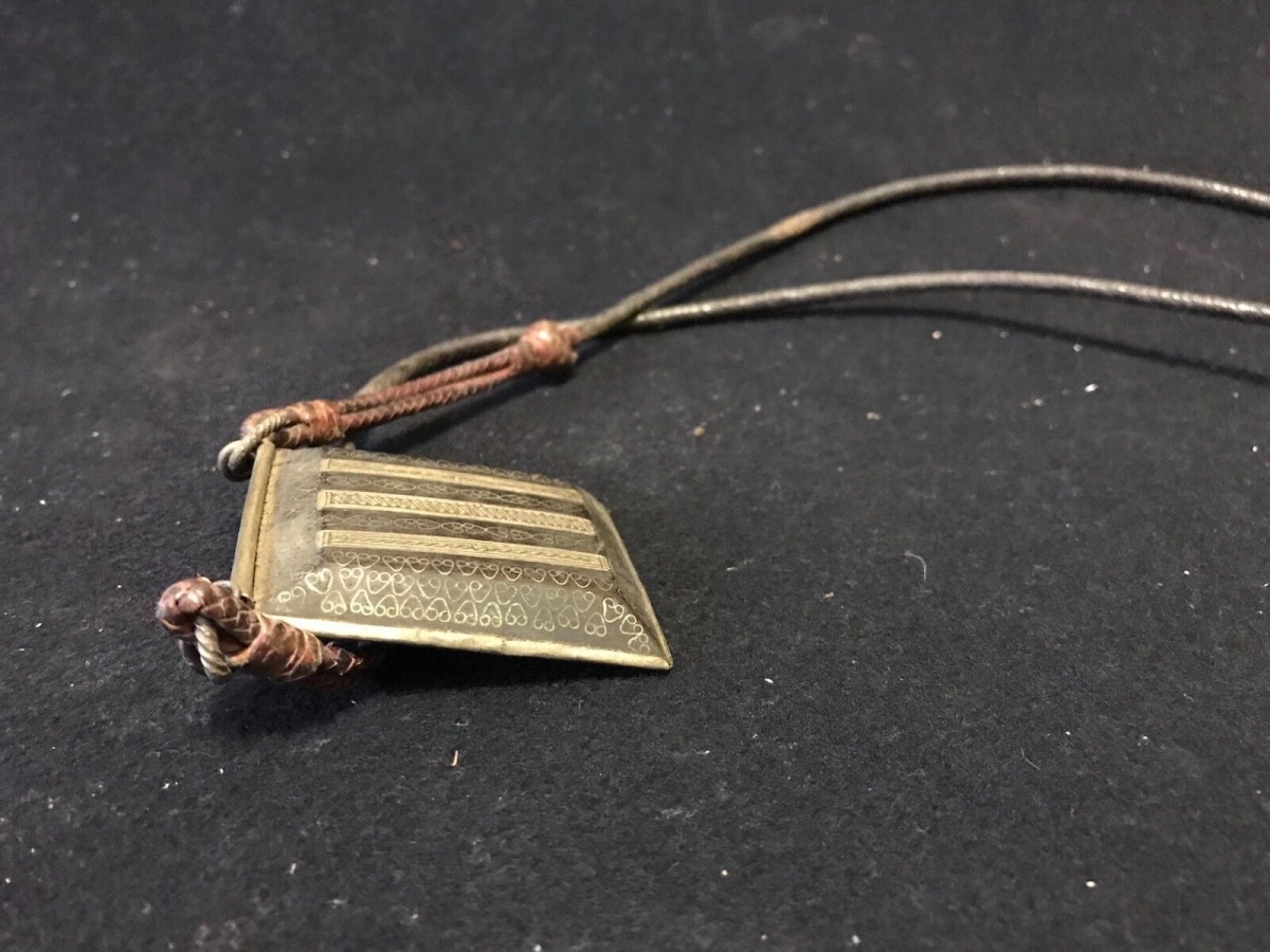 grand_touareg_amulette_xixe_afrique_talisman_niger_mali_tchad_soudan