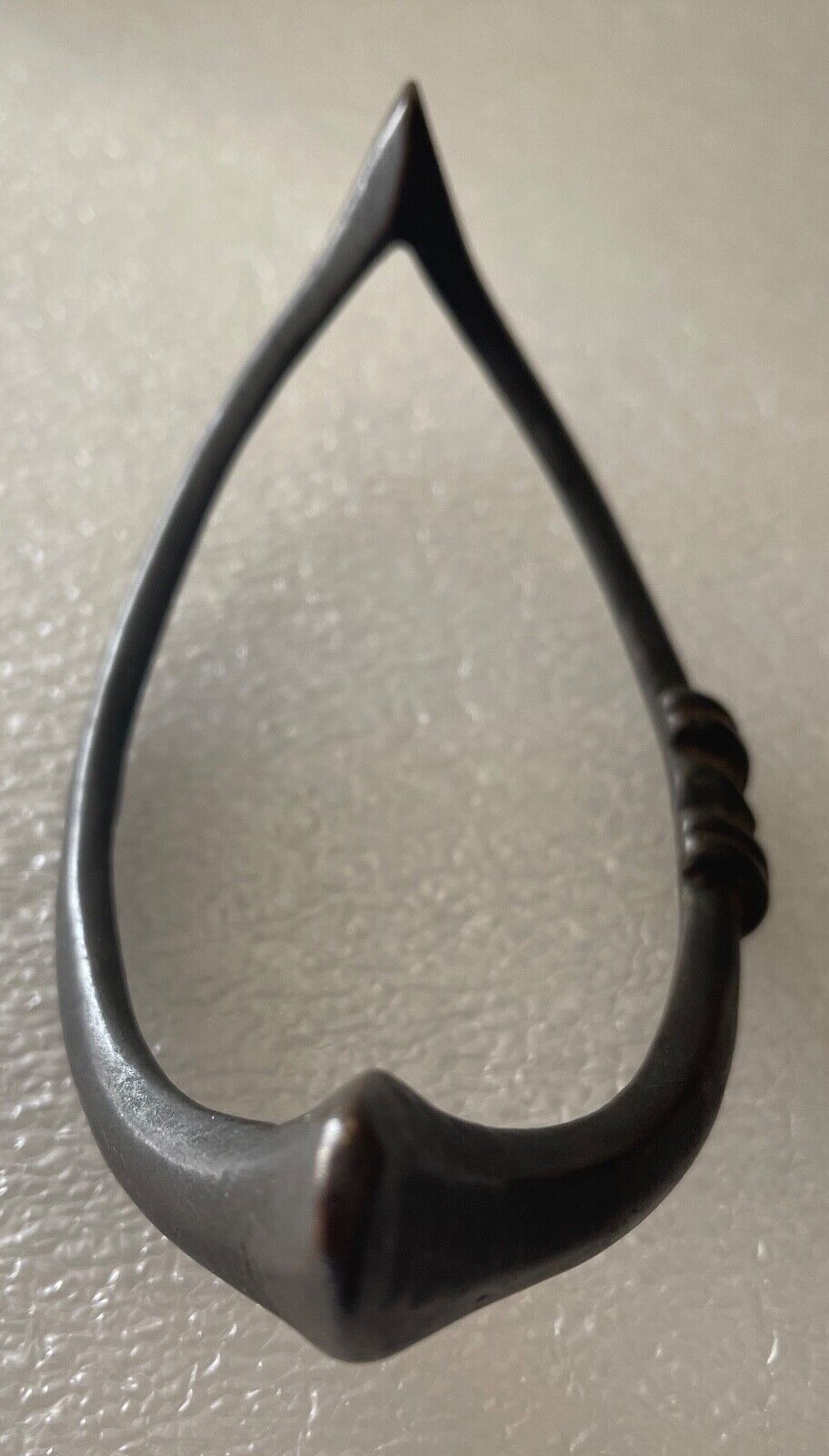 bracelet_de_cheville_senoufo_bronze_a_patine_noir_debut_xxe_afrique