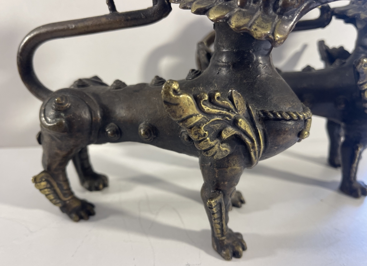 chine_pair_antique_chinese_bronze_mythical_guardian_beasts_male_female_19th