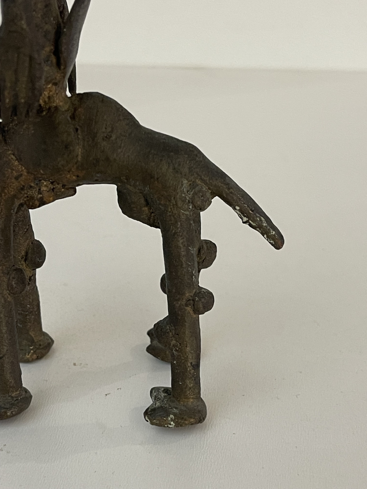 dogon_mehariste_en_bronze_du_mali_xxe_afrique_dromadaire_cavalier