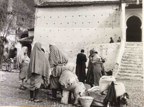 maroc__tirage_argentique_anonyme_entre_1930_et_1960__le_marche__maroc_