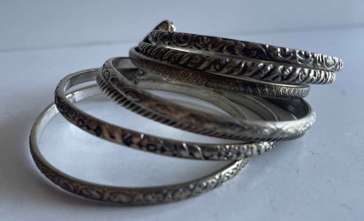old_tuareg_7_bangle_week_bracelet_low_grade_tribal_silver_124g_semainier