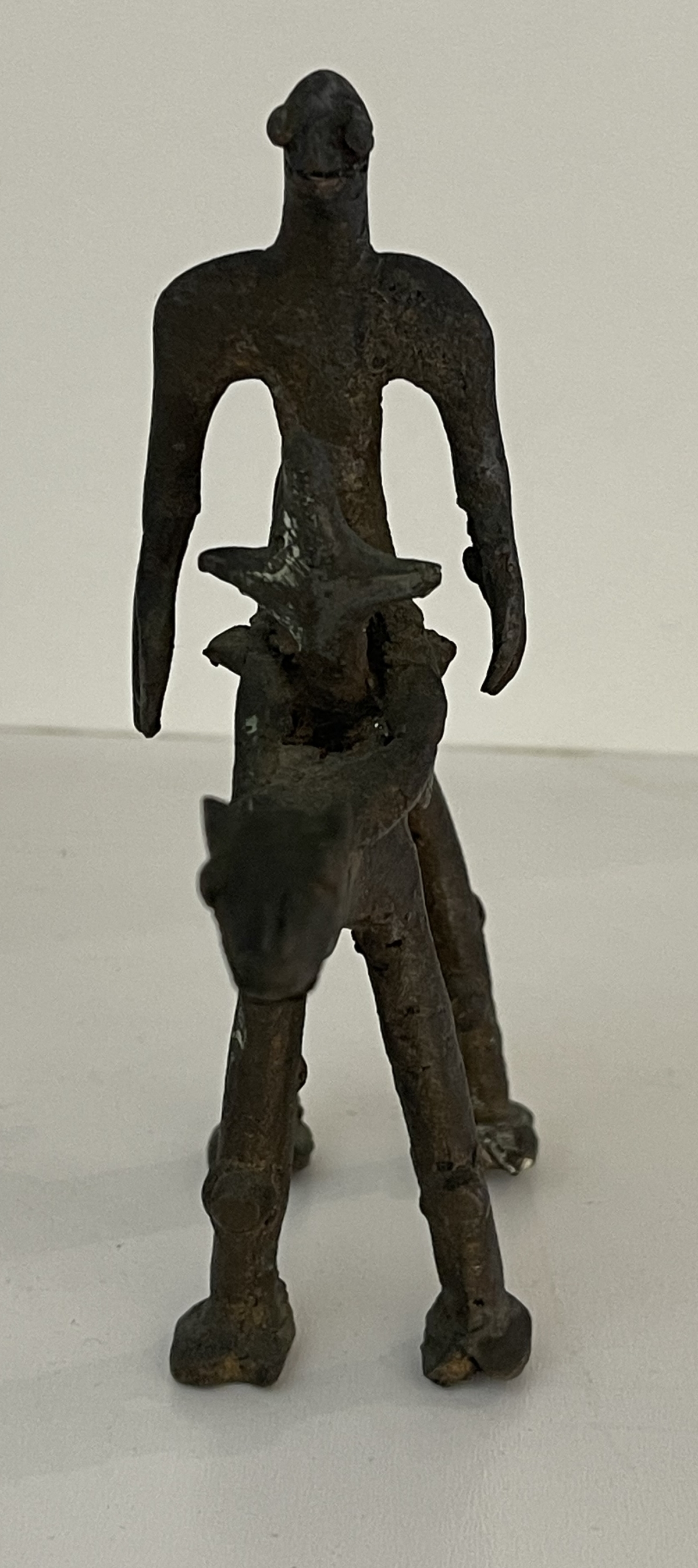 dogon_mehariste_en_bronze_du_mali_xxe_afrique_dromadaire_cavalier