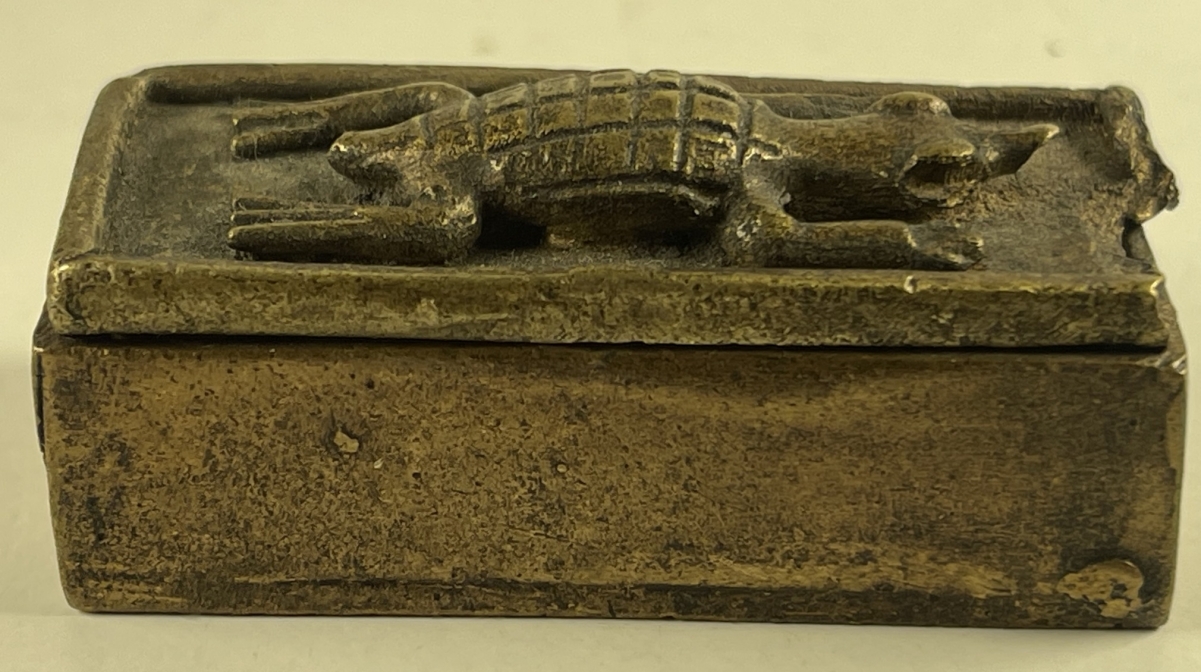 african_akan_style_bronze_gold_weight_box_crocodile_ghana_ashanti_tribal