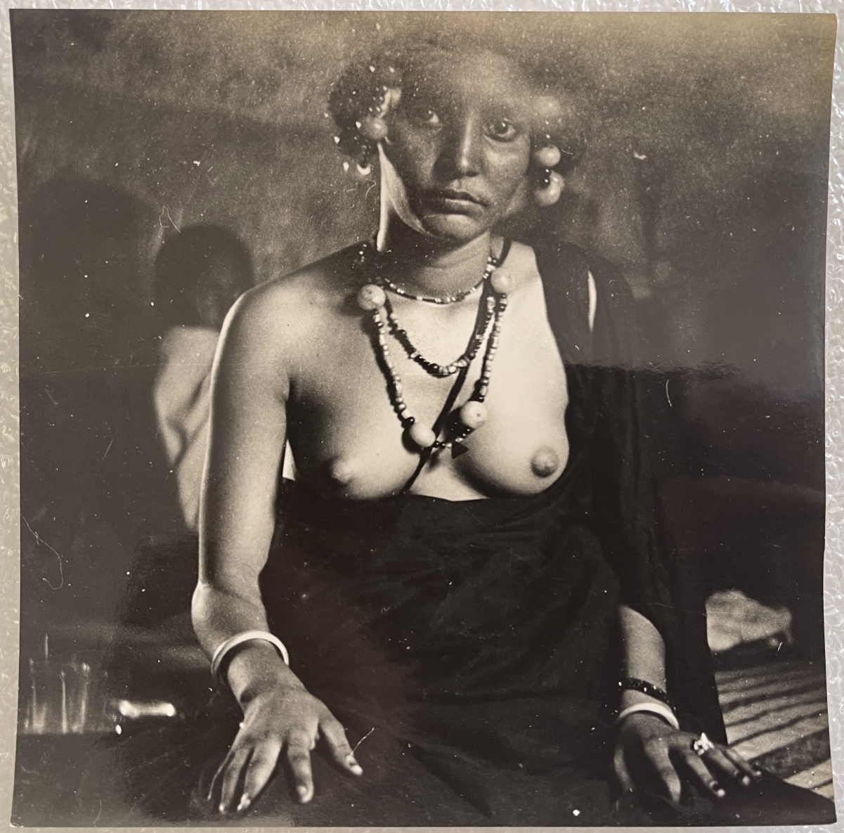 amazigh_femme_touareg_circa_1955_tirage_argentique_anonyme_afrique_africa