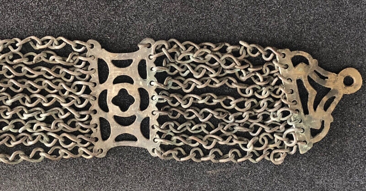 ceinture_a_mailles_en_laiton_bijoux_ethnique_non_identifie_?_bijoux_ethnique