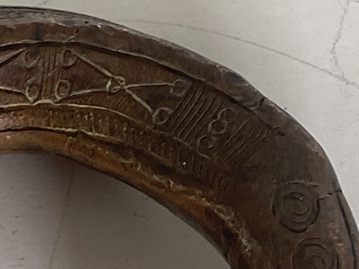 bracelet_monnaie_mondua_nigeria_bronze_corps_torsade_manille