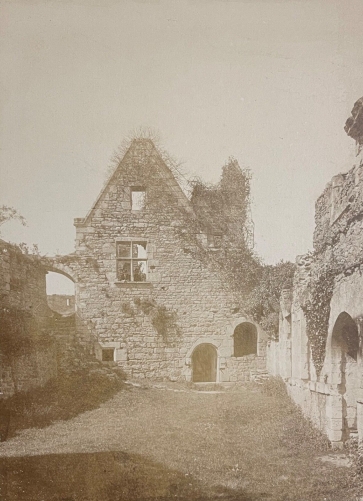 chateau_de_clisson_ruine_de_la_chapelle_du_xie_bretagne_photo_albuminee_c_1880