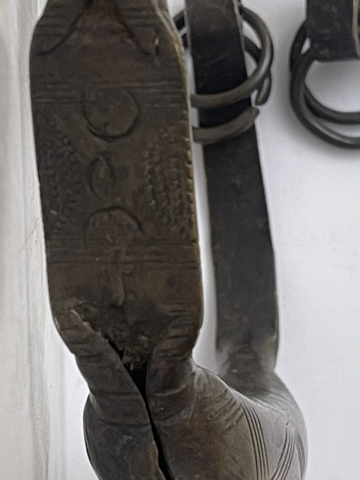 bracelet_hochet_de_danse_yoruba_antique_en_bronze_africain