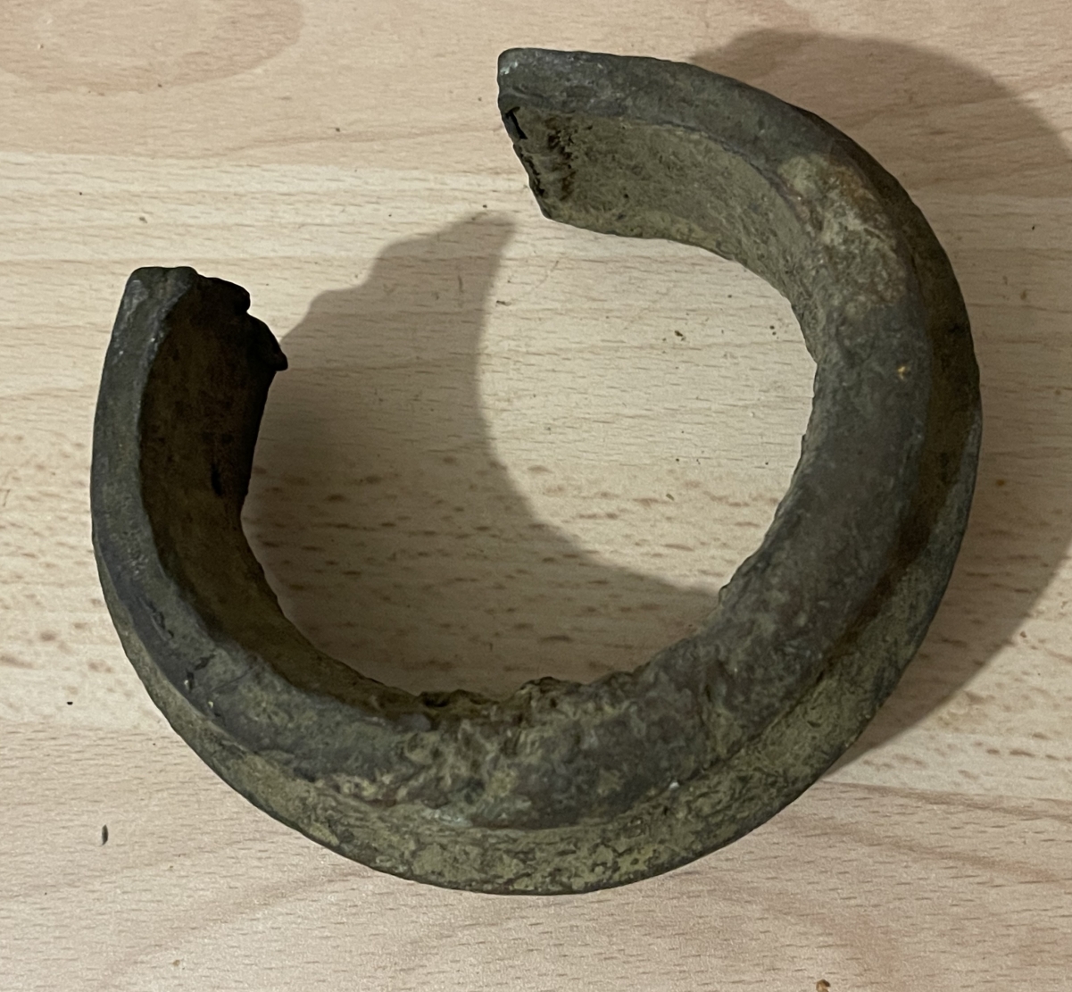 mongo_afrique_congo_belge__ancien_bracelet_monnaie_bijoux_bronze__poids_1kg_565_