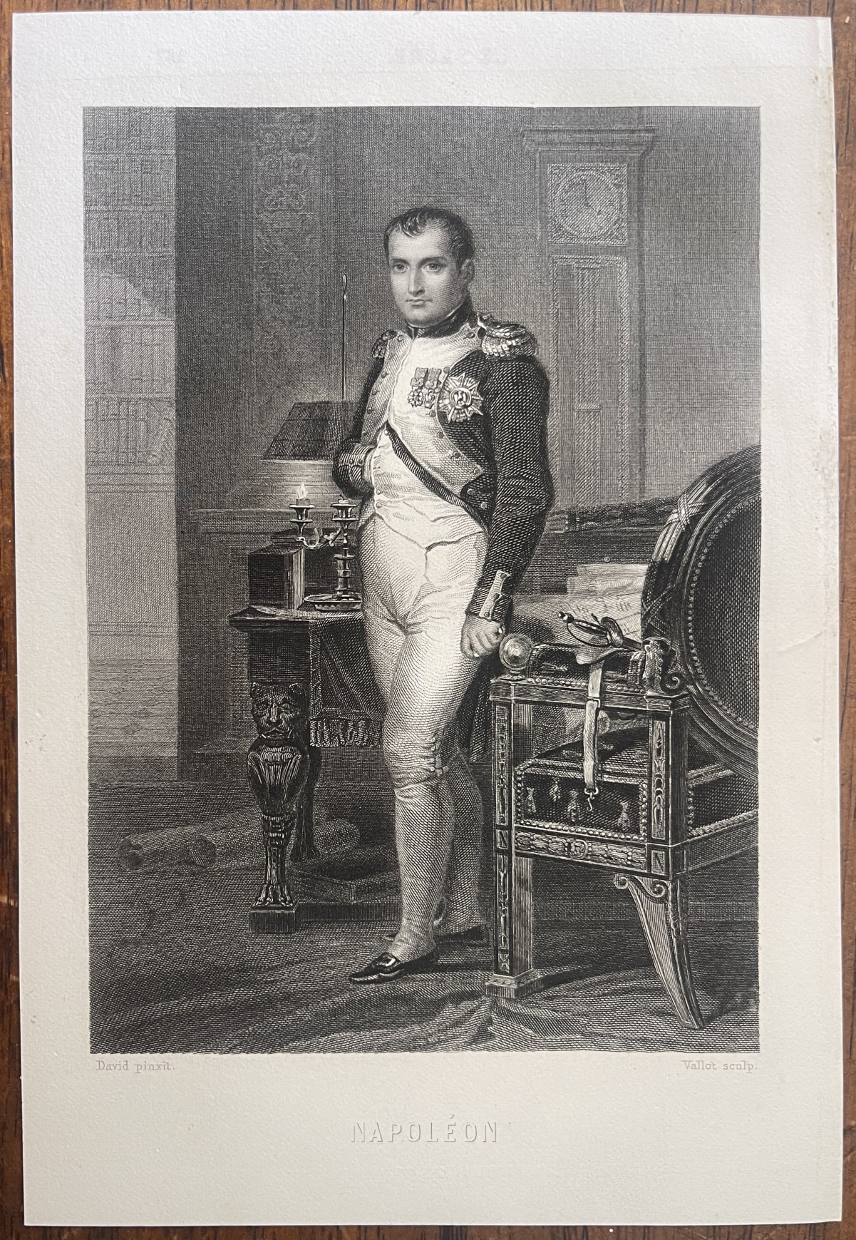napoleon_bonaparte_1769-1821_gravure_dapres_david_empereur_empire_1836_france