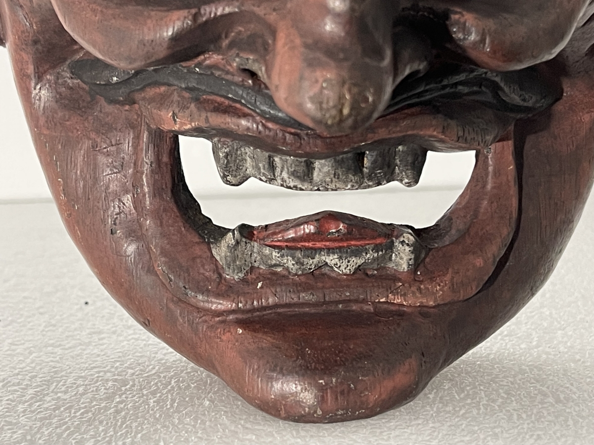 japon_masque_de_theatre_no_en_bois_28_cm_de_long_par_21_cm_de_large