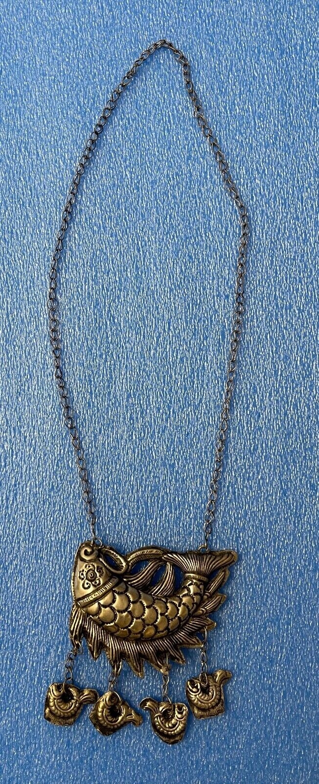 pendentif_grelot_chine_poisson_miao_xxe_symbole_feminin_de_fertilite