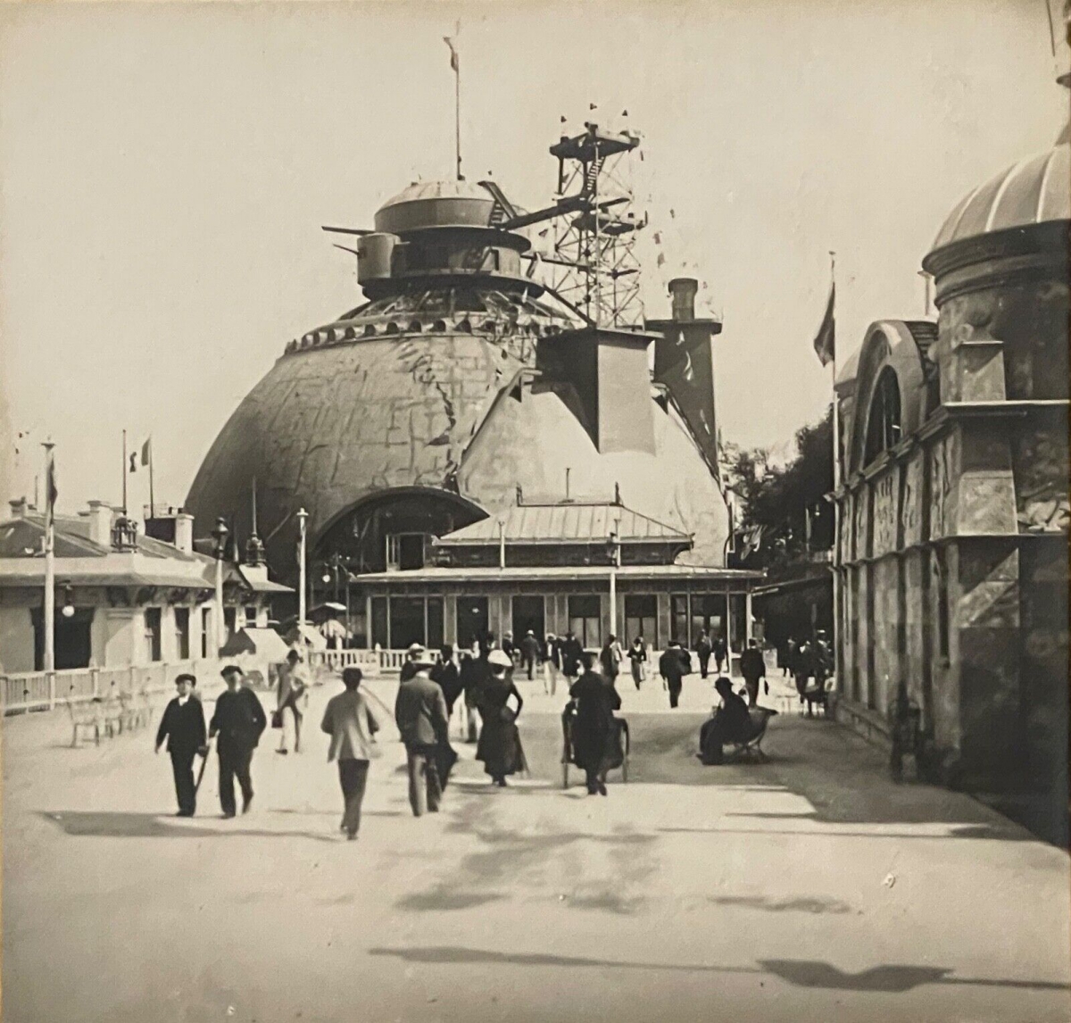 paris_exposition_universelle_de_1900_pavillon_du_creusot_vue_stereoscopique