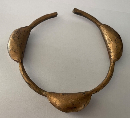 bracelet_de_dance_mossi_a_trois_grelots_en_fer_moose_afrique_burkina_faso