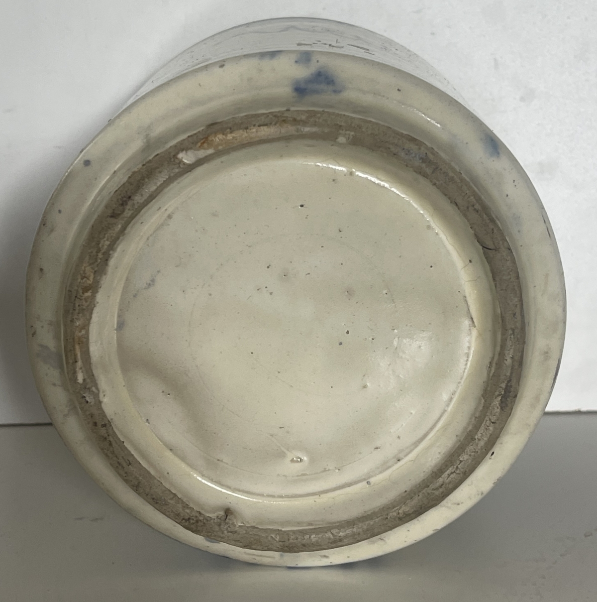 chine_pot_a_pinceaux_bitong_porcelaine_blanc_bleu_dragons_chine_xviii