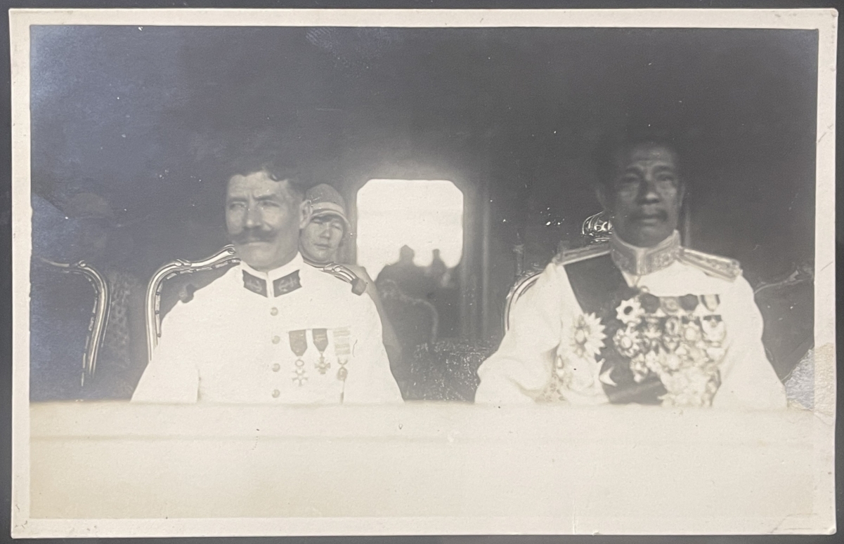 cambodge_roi_preah_bat_sisowath_monivong_1875_-_1941_carte_photographie_c_1925