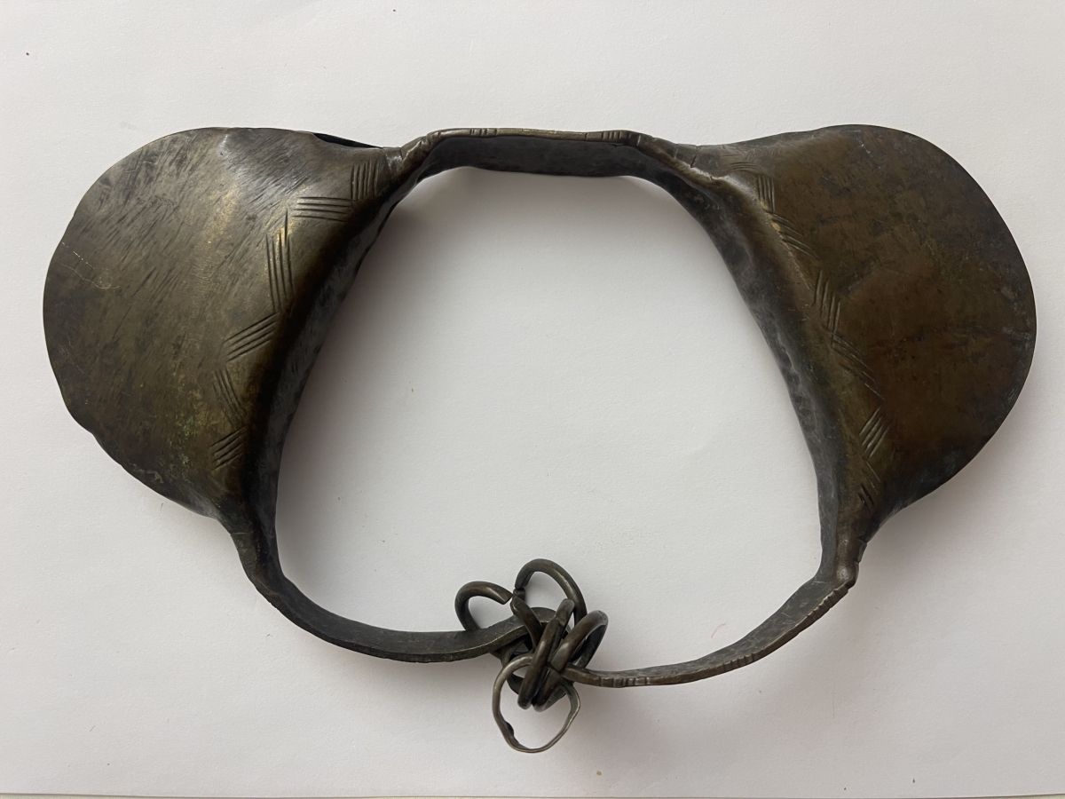 bracelet_hochet_de_danse_yoruba_antique_en_bronze_africain
