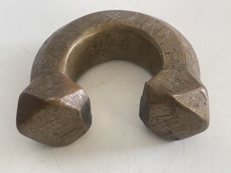 afrique_manille_monnaie_bracelet_niger_2kg145_grammes_xxe