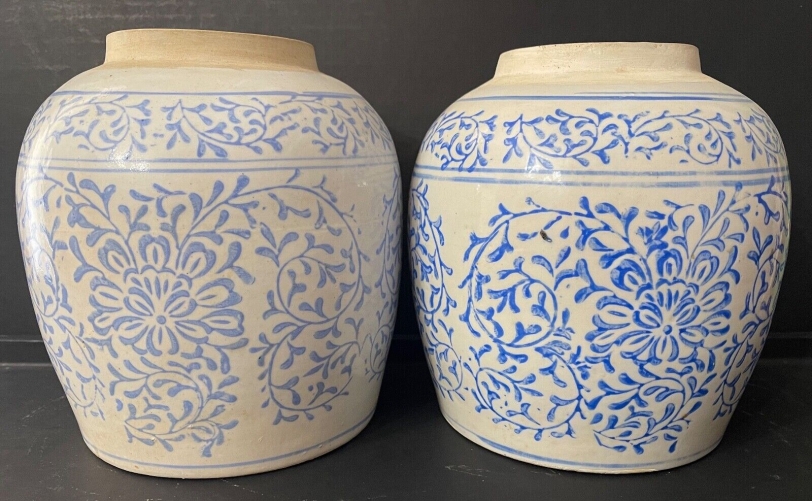 vietnam_paire_de_pots_a_gingembre_xixe_fabriquee_en_chine_decor_rinceaux