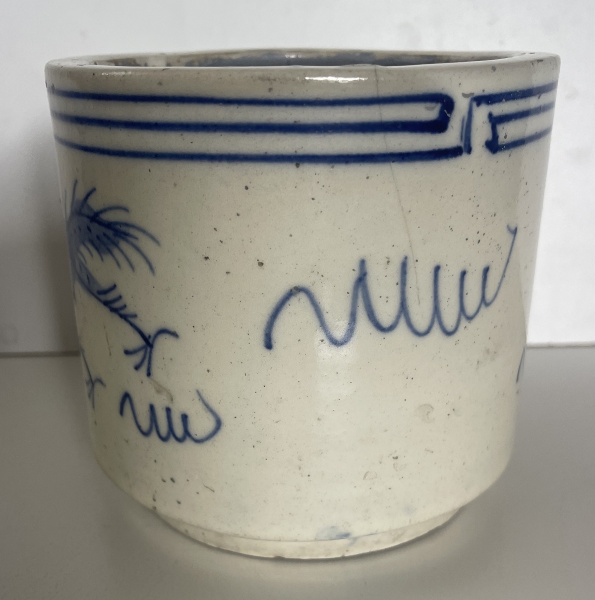 chine_pot_a_pinceaux_bitong_porcelaine_blanc_bleu_dragons_chine_xviii