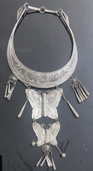 chine_collier_de_ceremonie_tribal_miao_hmong_xxe