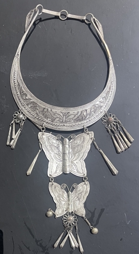 chine_collier_de_ceremonie_tribal_miao_hmong_xxe