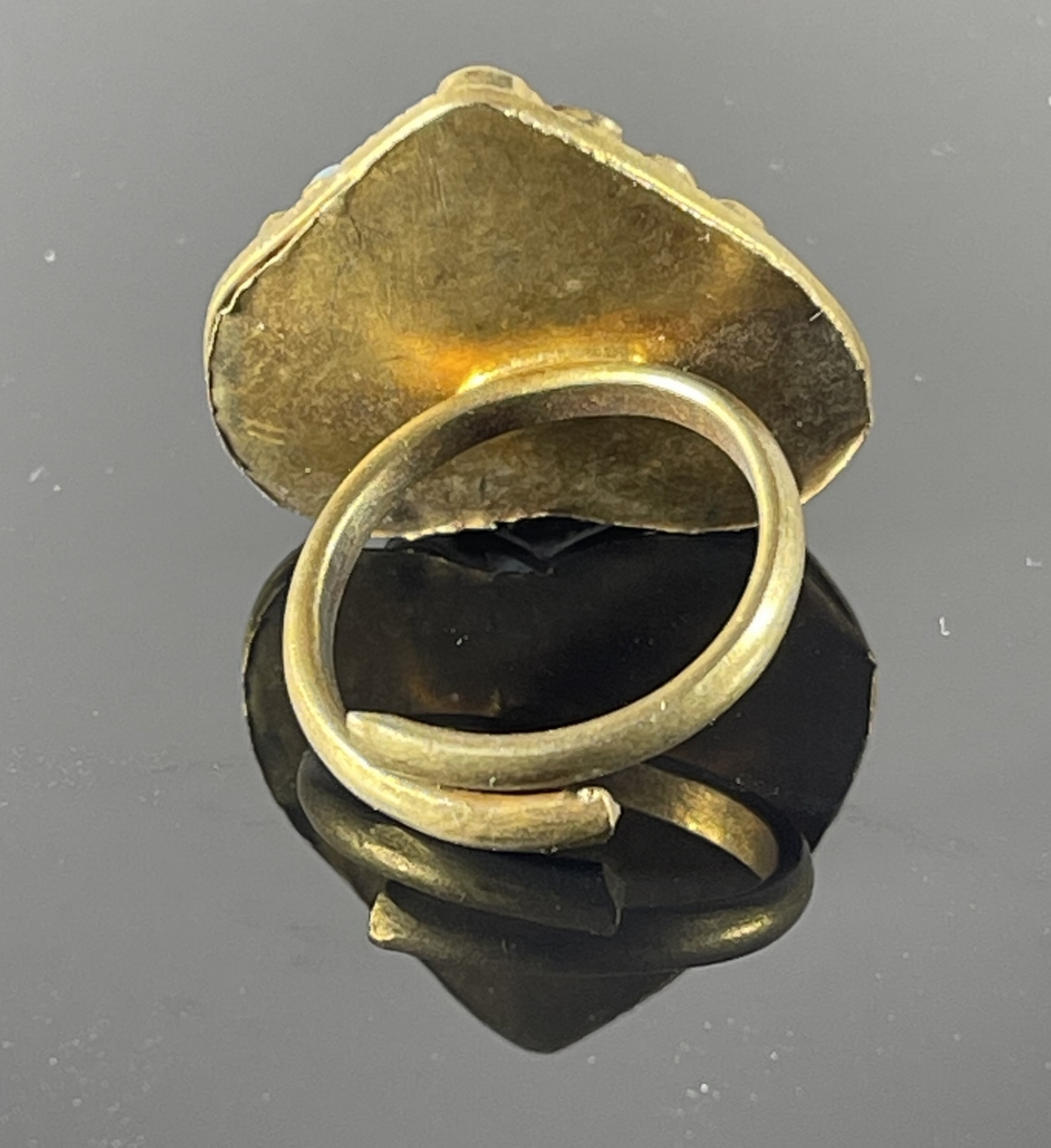 afghanistan_bague_coeur_vers_1960_bijoux_ethnique_afganistan_vert_and_rouge