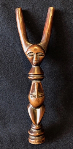 lega_congo_r_d_c_lance_pierres_circa_1950_afrique_art_afrique_environ_10_ans__