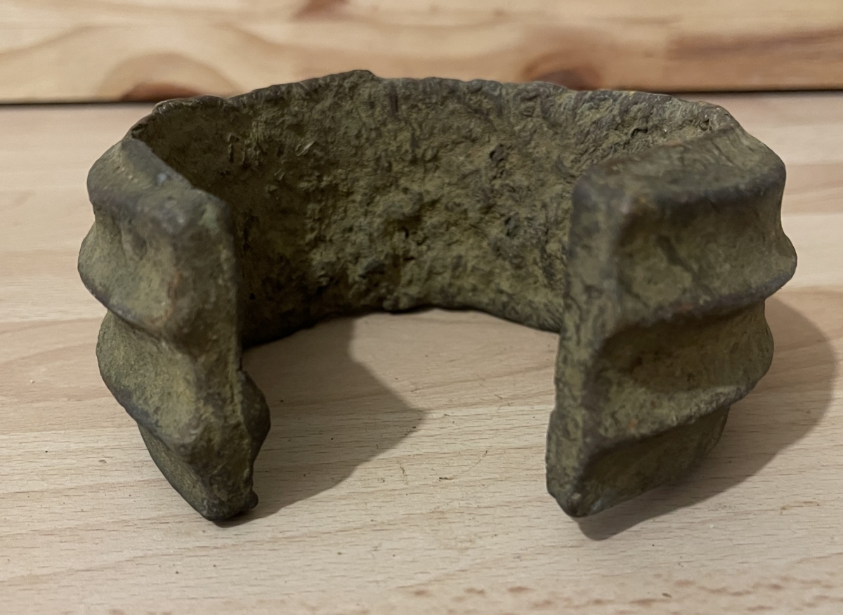 mongo_afrique_congo_belge__ancien_bracelet_monnaie_bijoux_bronze__poids_1kg_565_