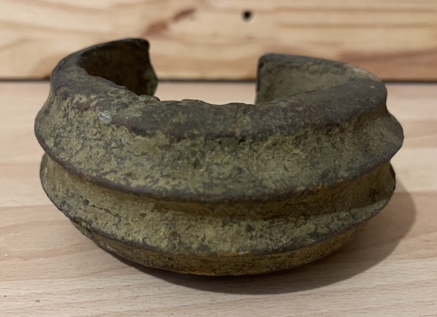 mongo_afrique_congo_belge__ancien_bracelet_monnaie_bijoux_bronze__poids_1kg_565_