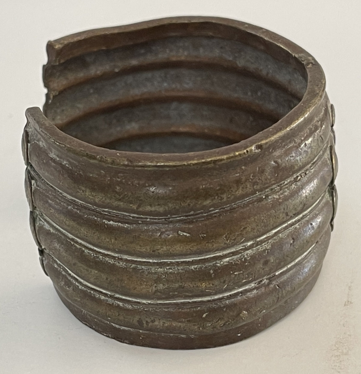 bracelet_alliage_bronzier_ethnie_akan_golfe_de_guinee_afrique_134_grammes