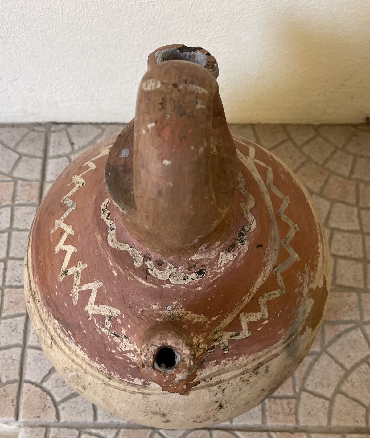 algerie_cruche_a_eau_grande_kabylie_terre_cuite_a_letouffe_debut_xxe