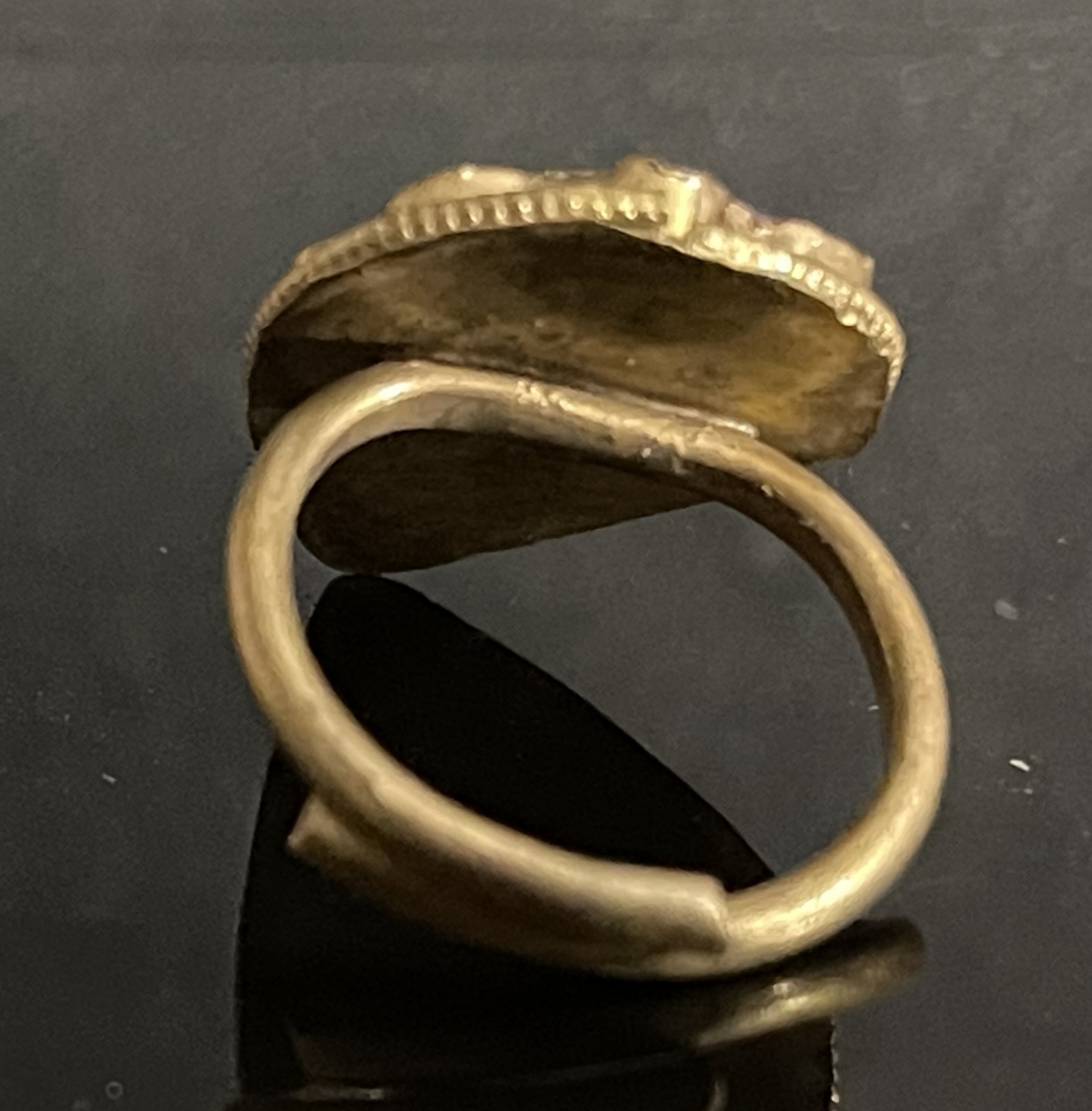 afghanistan_bague_vers_1960_bijoux_ethnique_afganistan_rouge_et_bleu