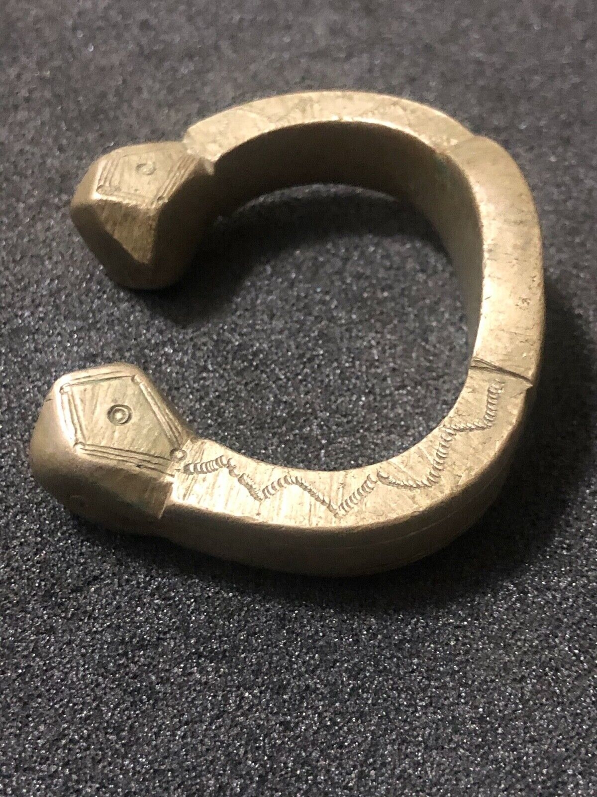 bracelet_monnaie__zone_sahelienne,_niger_avant_1948__afrique_