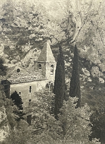 chapelle_notre-dame_de_beauvoir,_moustiers-sainte-marie__provence_france_