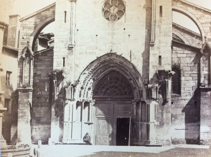 cluny_notre-dame_saone-et-loire_cliche_albumine_circa_1875_anonyme